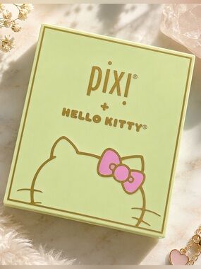 Pixi + Hello Kitty Eye Effects Eyeshadow Palette – Harmony Hues NWT